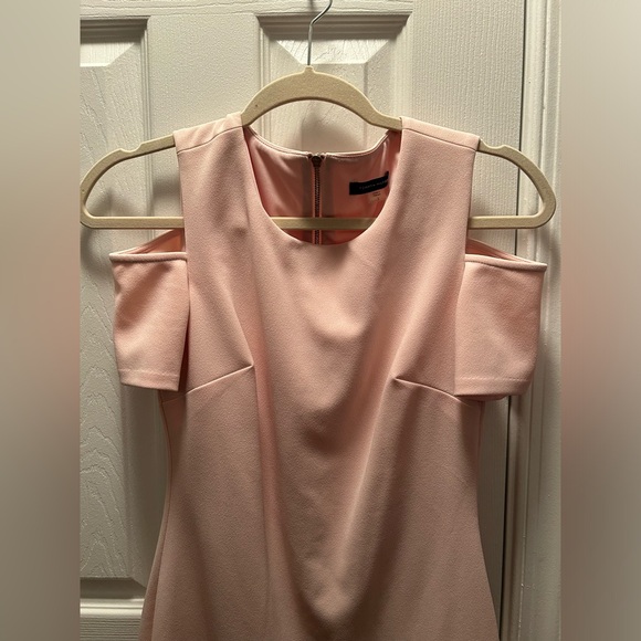Tommy Hilfiger - size 2, light pink cold shoulder dress - Picture 3 of 6